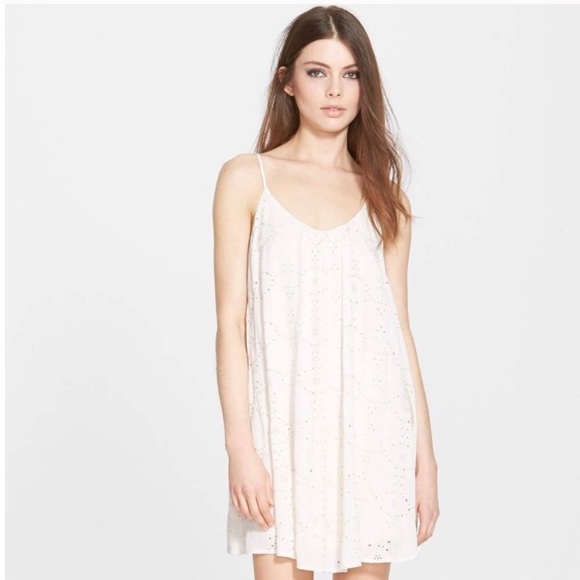 Astr Dresses & Skirts - Ivory eyelet strappy dress